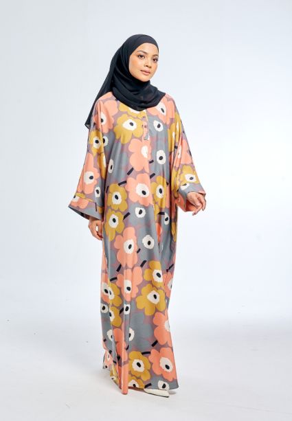 Yoori Kaftan Shobna